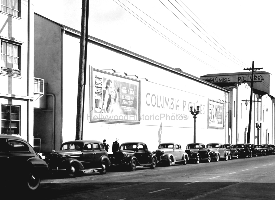 Columbia Pictures  1949 Gower St..jpg